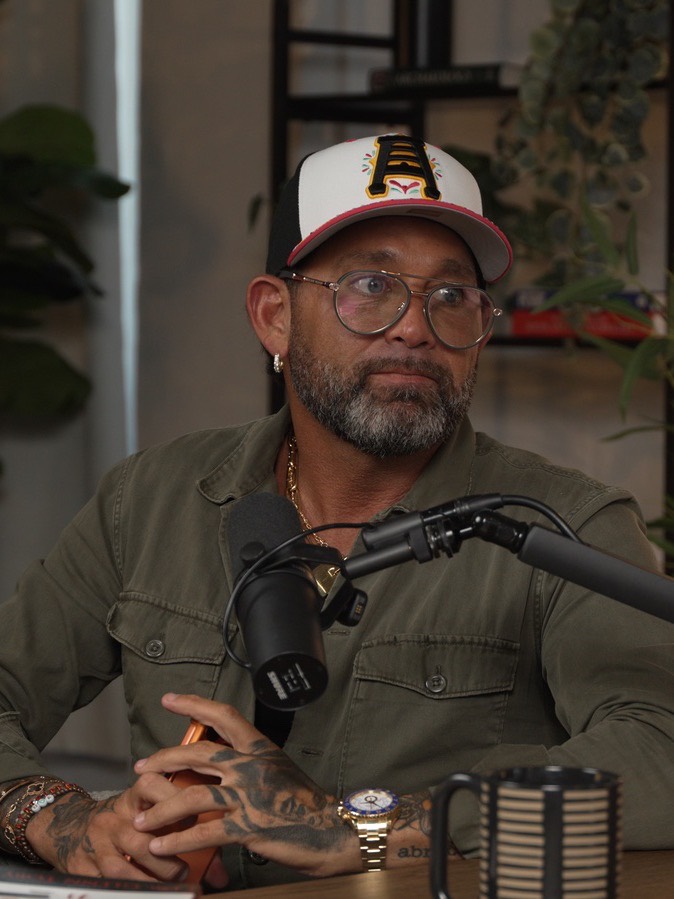 David Sugarman at the table during the first Sugar in the Raw taping